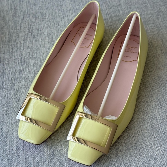NEW Roger Vivier QUADRATA Trompette Metal Buckle Ballerinas flats, light yellow - Picture 7 of 8